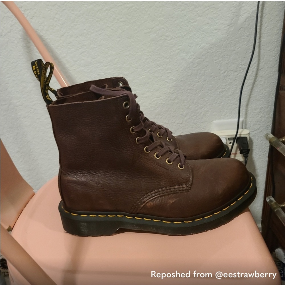 FLASH SALE! Dr Marten’s Doc’s — Brown Leather Boots Pascal 1460